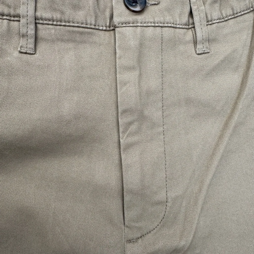 Goodfellow & Co Straight FIT CHINO PANTS  Men's KHAKI 33x32”L, NWT